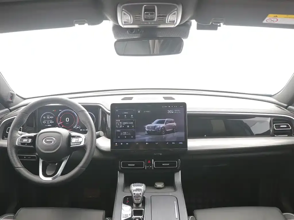 GAC Motor Trumpchi GS8 — фото 8