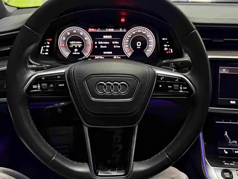 Audi A6L — фото 2