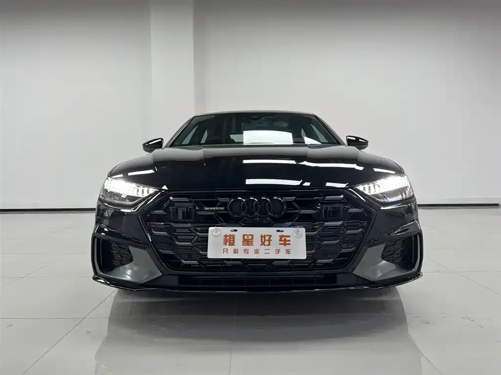 Audi A7L — фото 2