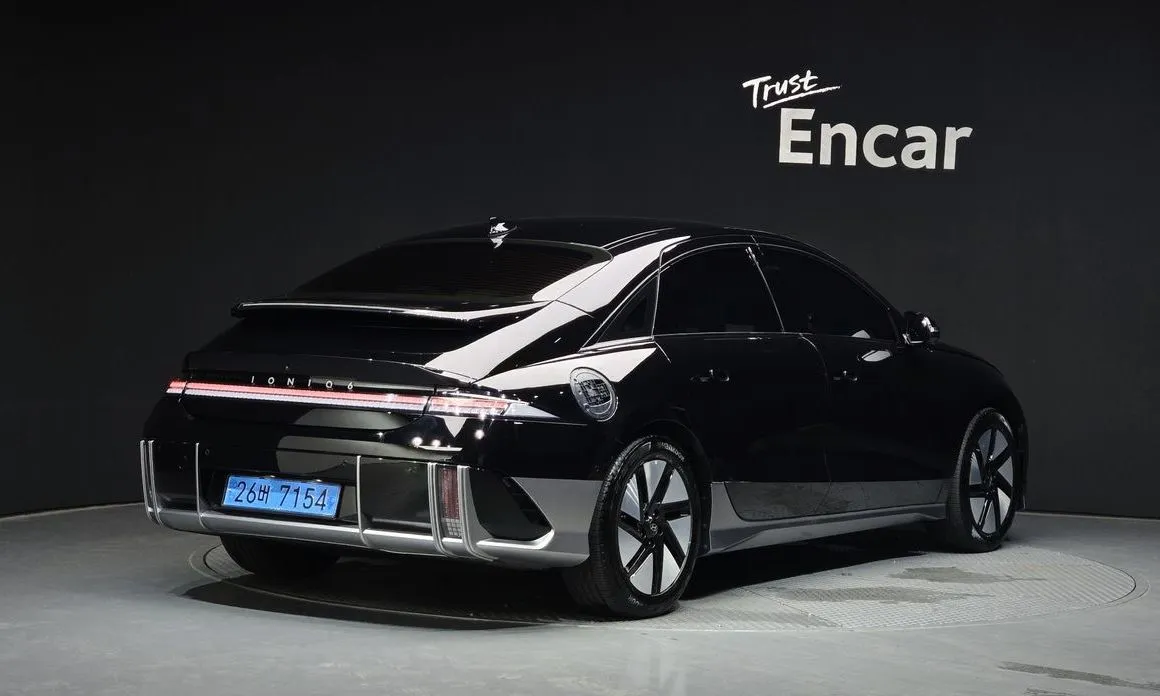 Hyundai Ioniq6 — фото 8