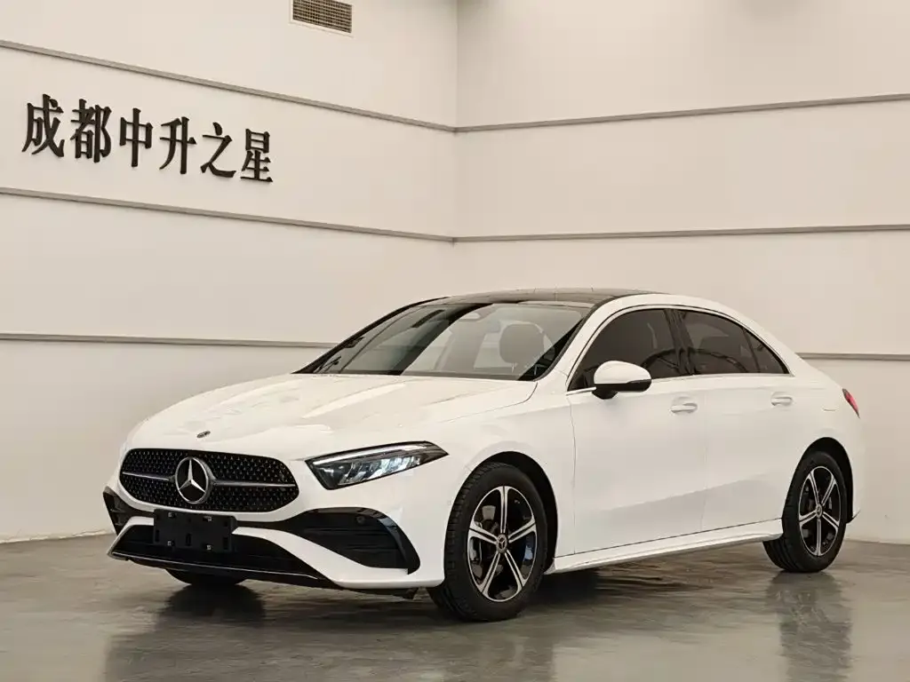 Mercedes-Benz A-Class — фото 1
