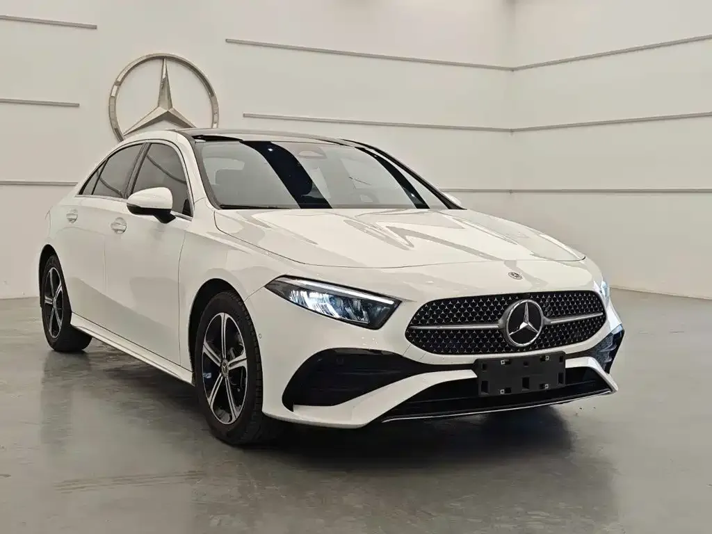 Mercedes-Benz A-Class — фото 6