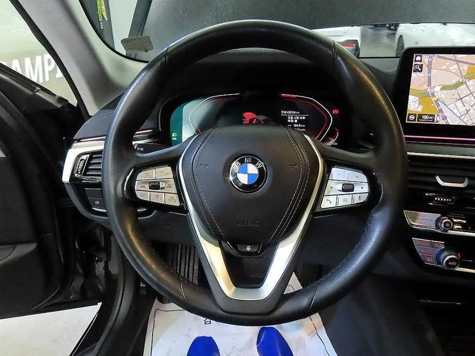 BMW 5-Series — фото 2