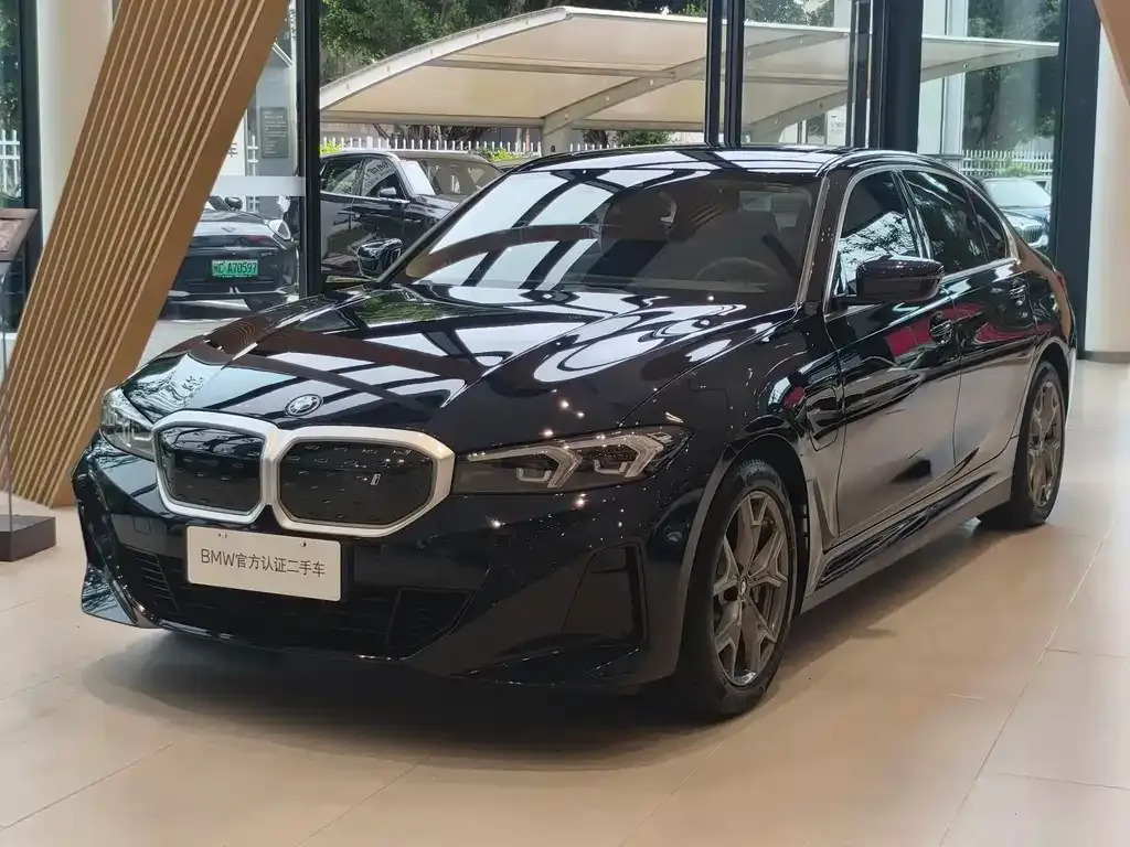 BMW i3 — фото 1