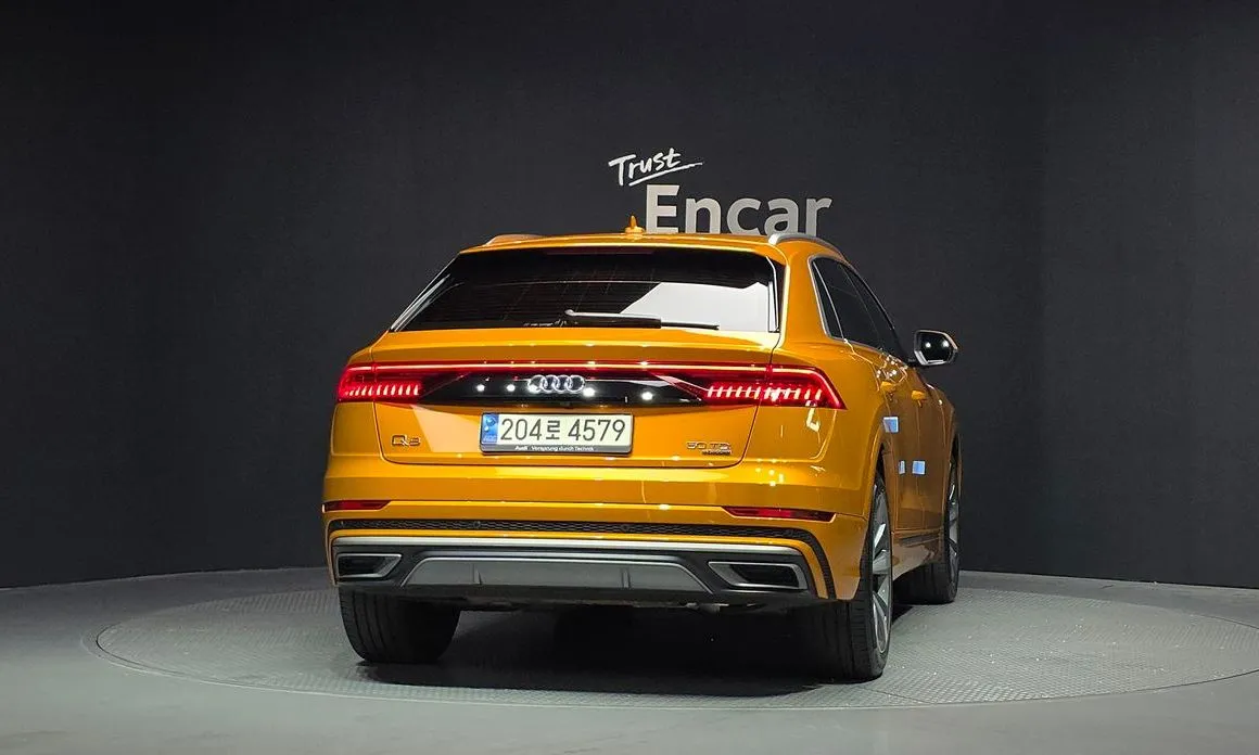 Audi Q8 2021 из KR, фото 10