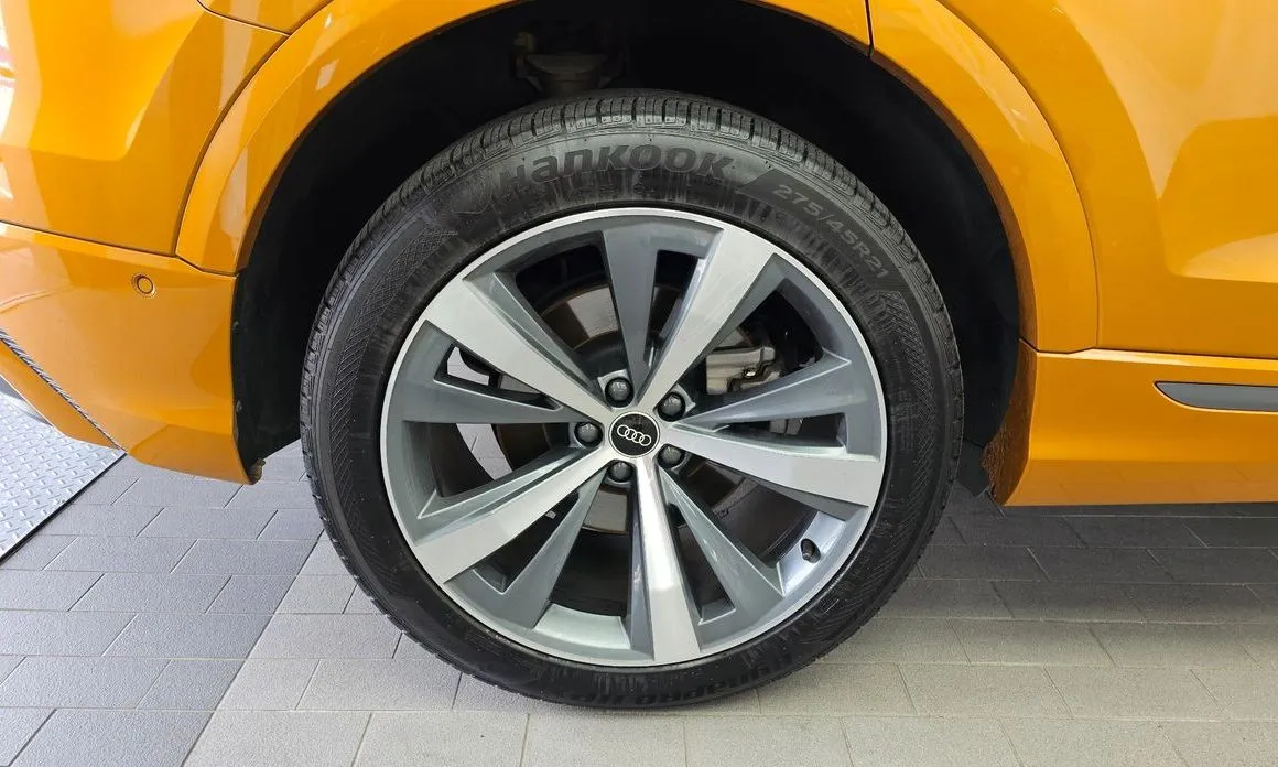 Audi Q8 2021 из KR, фото 6