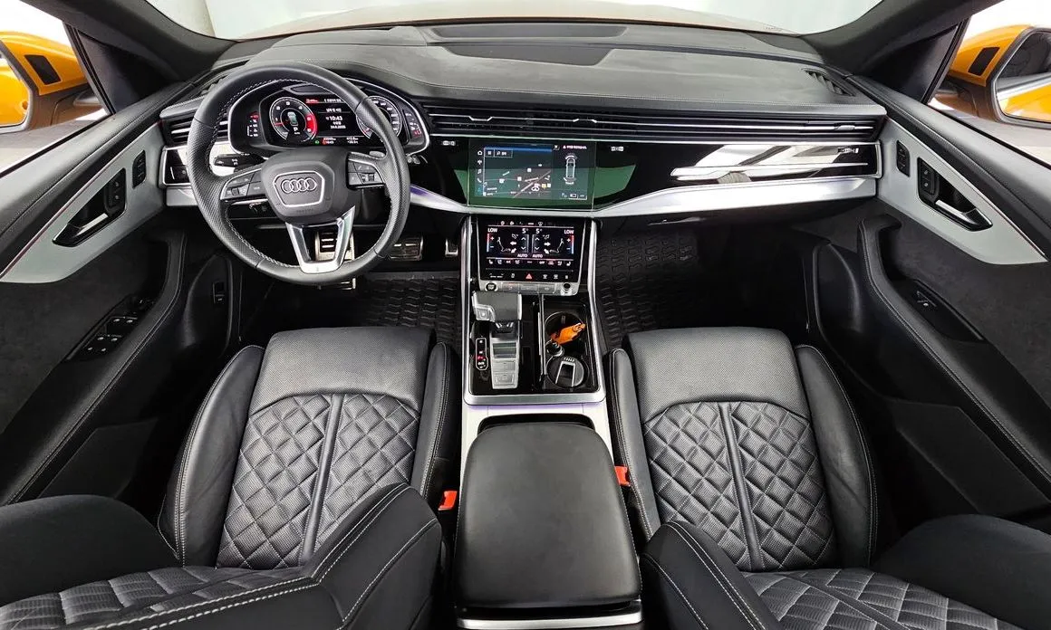Audi Q8 2021 из KR, фото 3