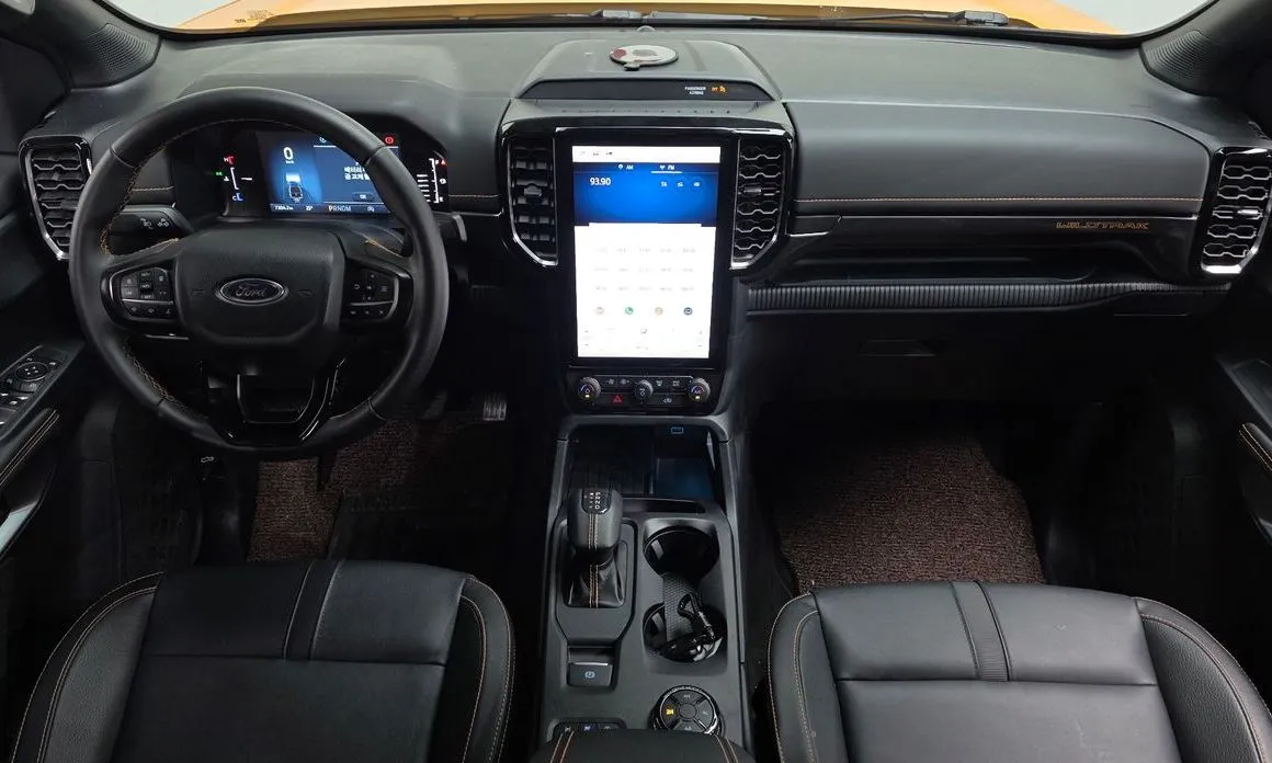 Ford Ranger — фото 10
