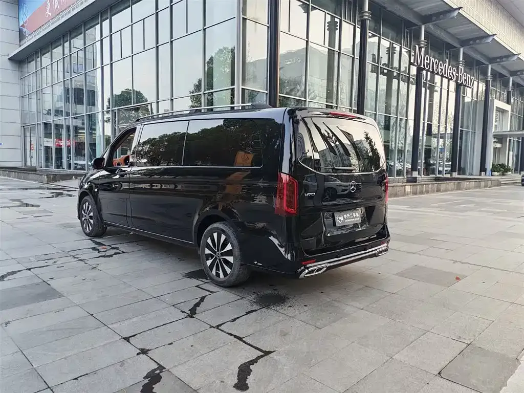 Mercedes-Benz Vito 2023 из CN, фото 10