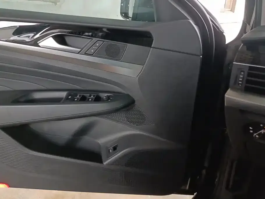 Volkswagen Passat — фото 6