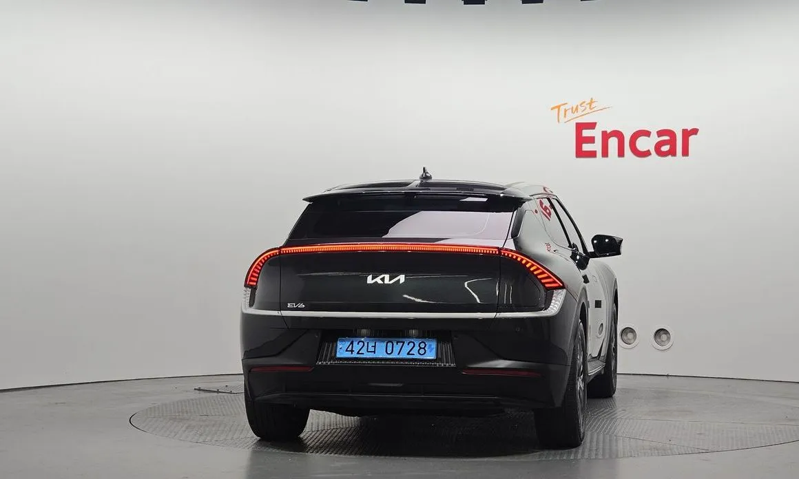 Kia EV6 — фото 3