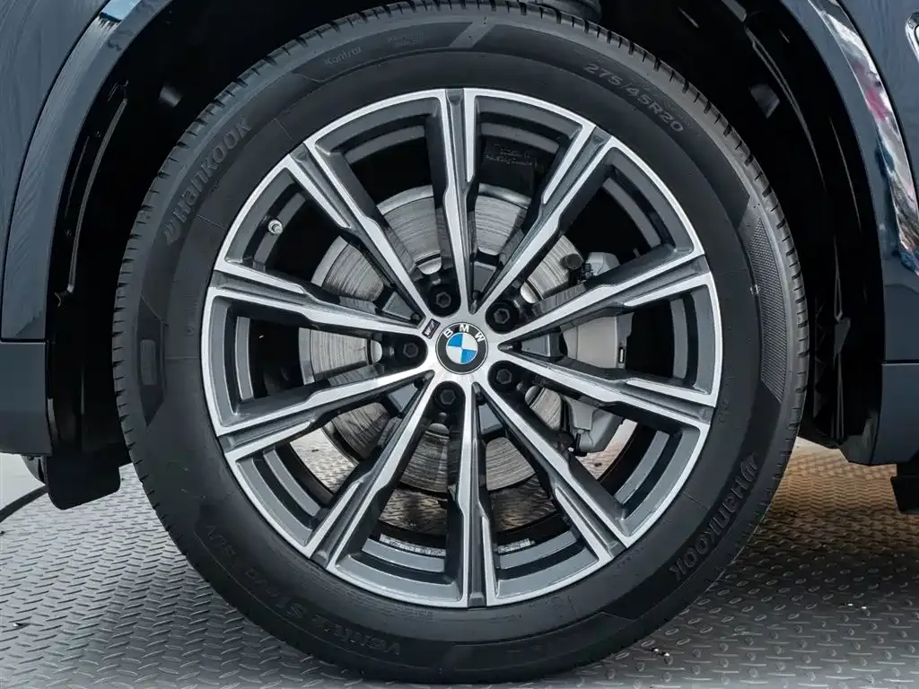 BMW X5 — фото 3