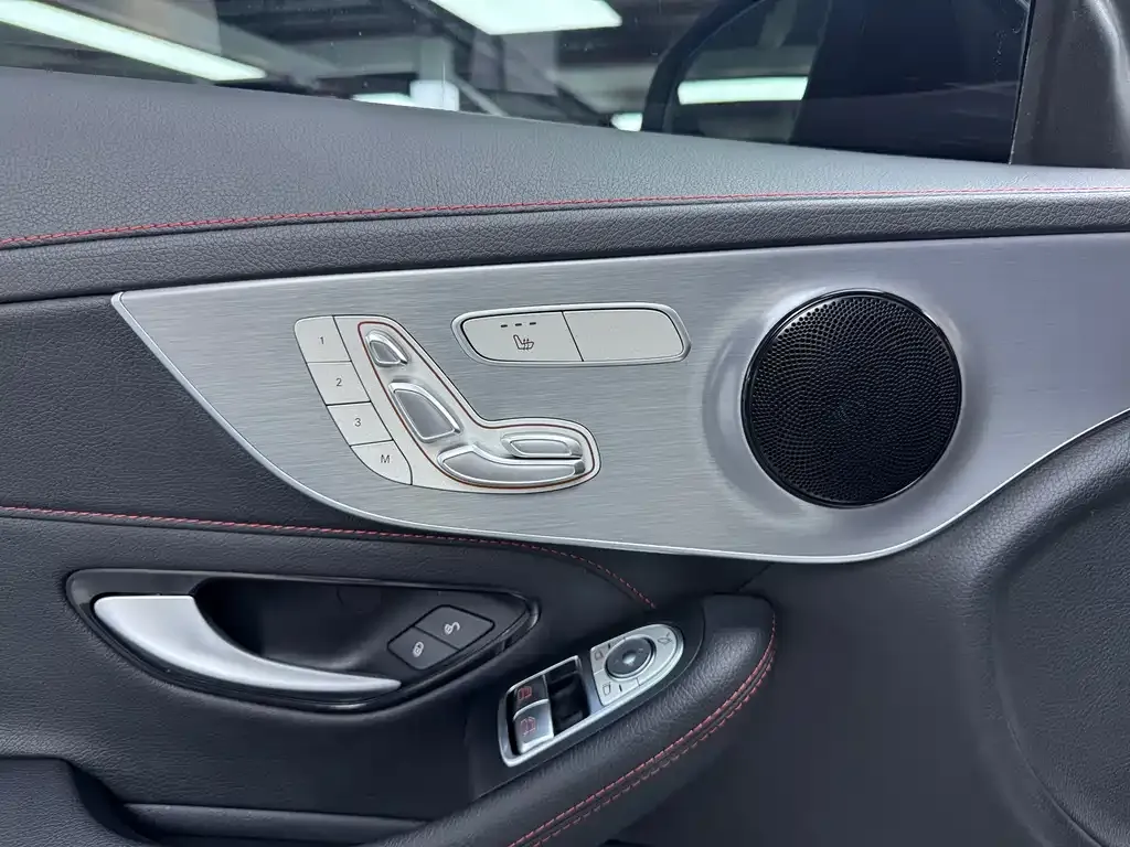 Mercedes-Benz C-Class (Import) — фото 7