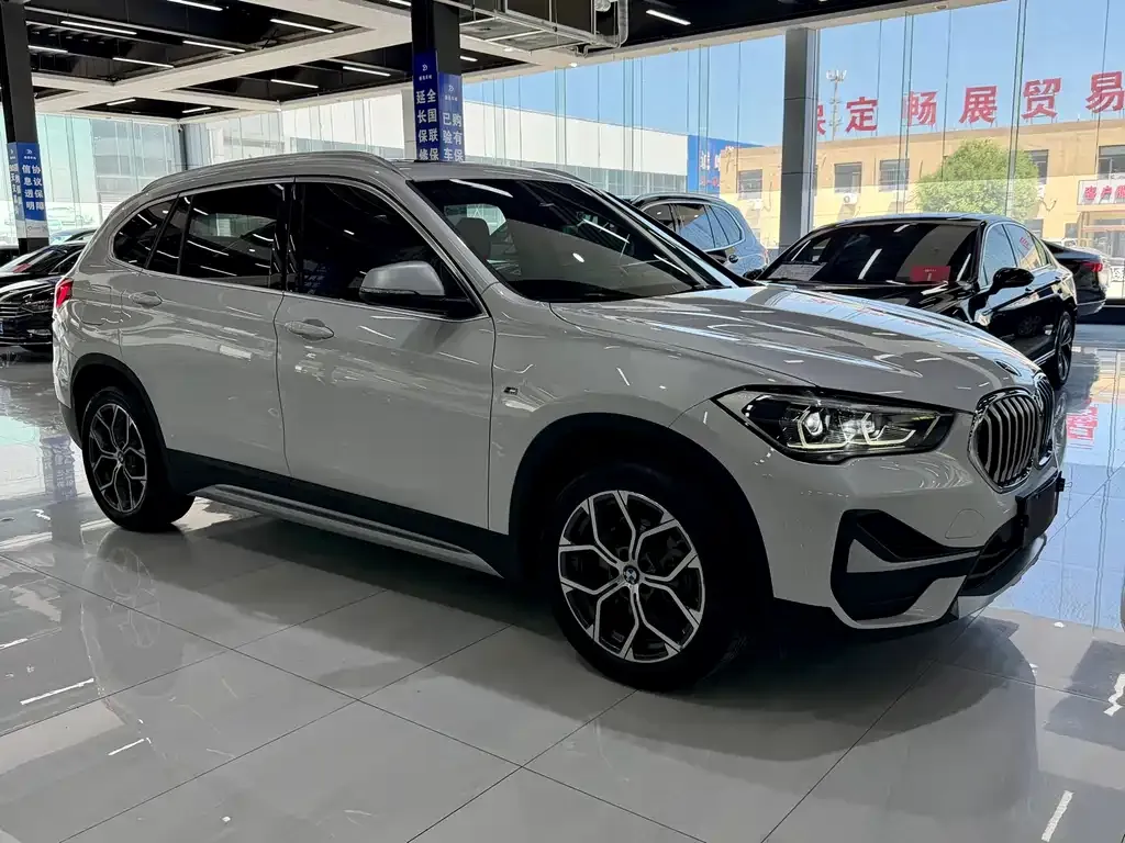 BMW X1 — фото 3