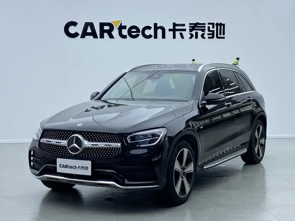 Mercedes-Benz GLC — фото 1