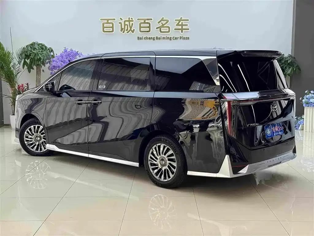 GAC Motor Trumpchi M8 — фото 9