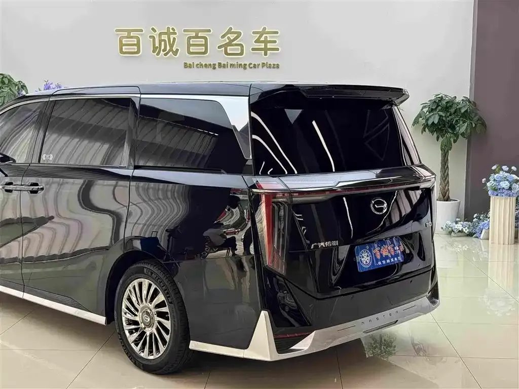 GAC Motor Trumpchi M8 — фото 5