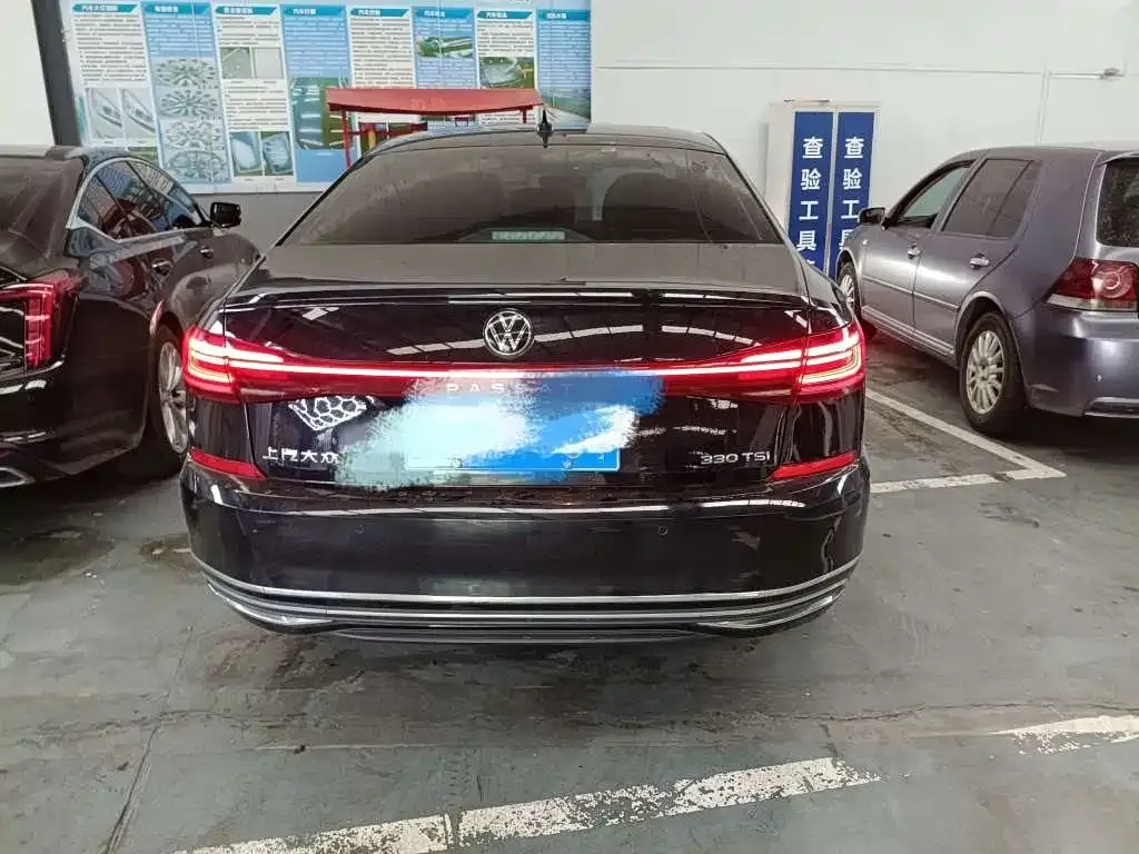 Volkswagen Passat — фото 6
