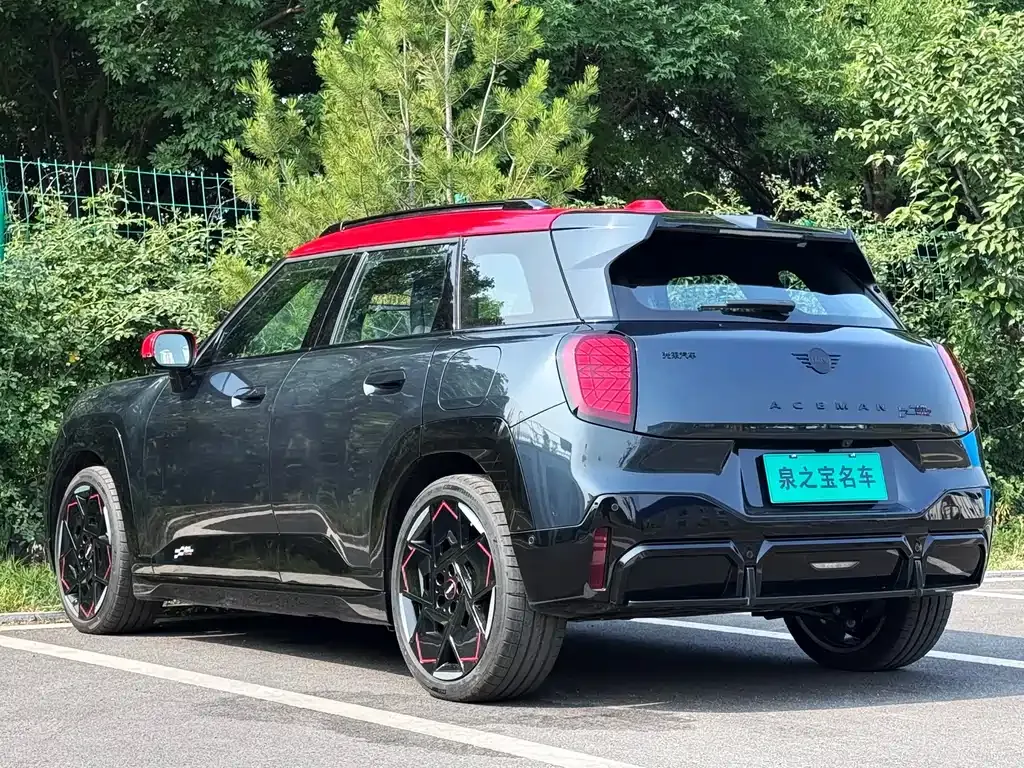 MINI Aceman JCW Electric — фото 3