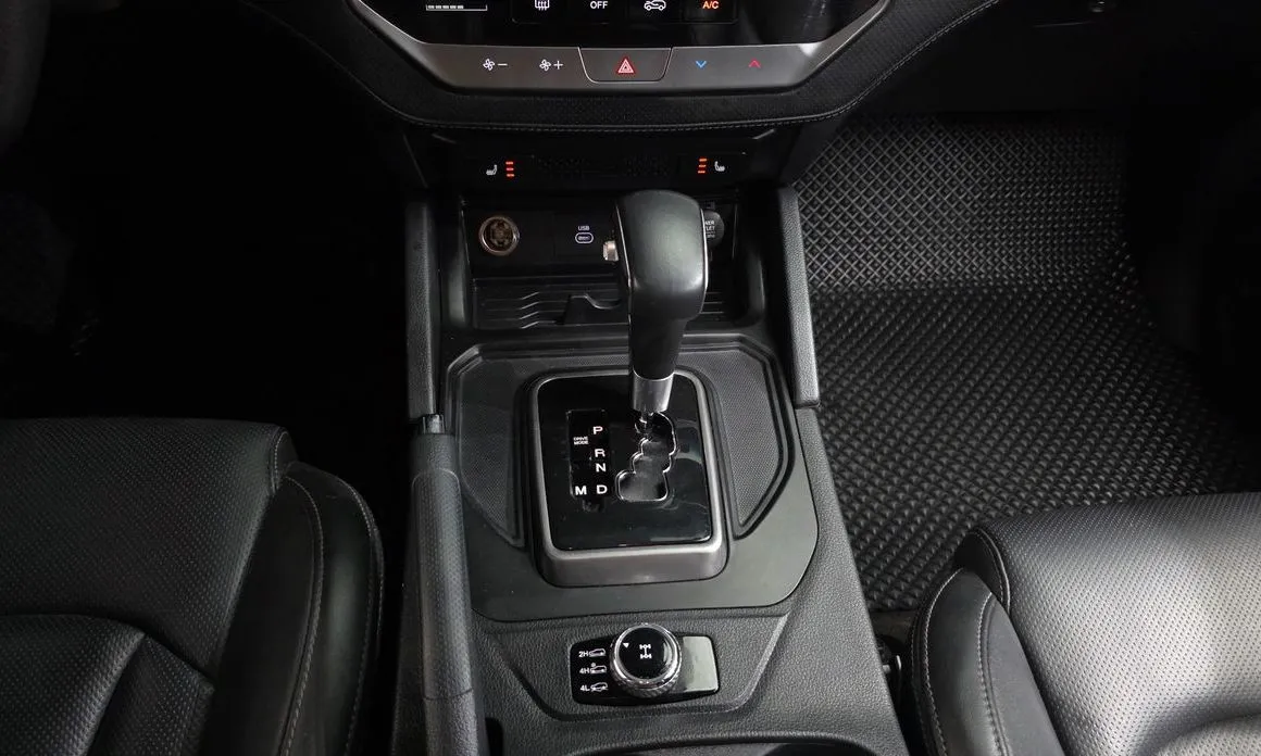 KG Mobility (Ssangyong) Rexton 2024 из KR, фото 6