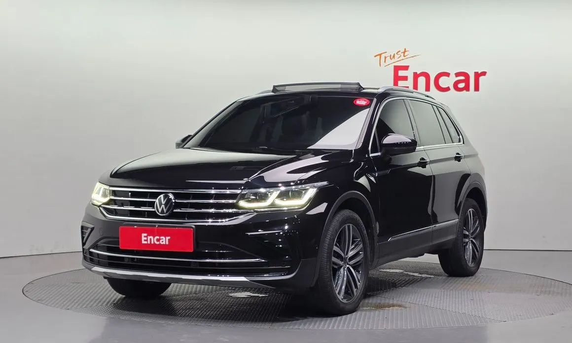 Volkswagen Tiguan — фото 1