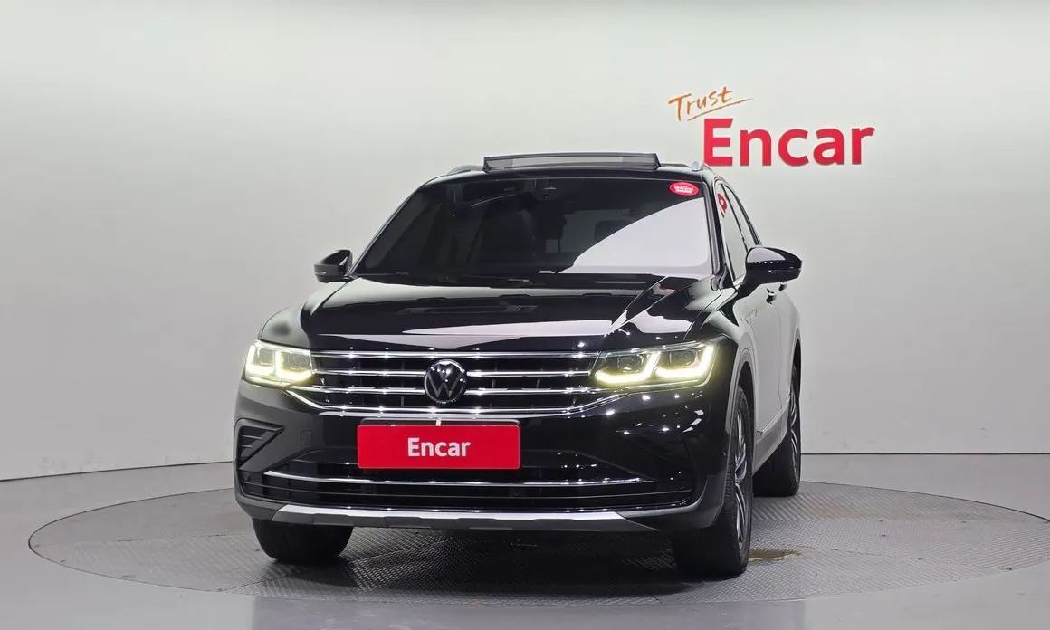 Volkswagen Tiguan — фото 8