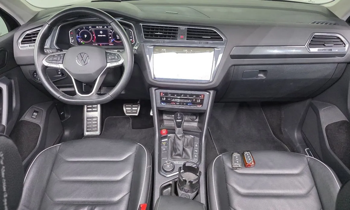 Volkswagen Tiguan — фото 4
