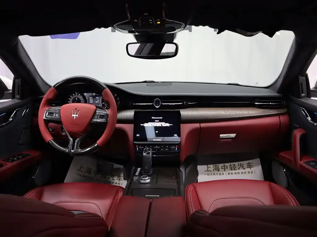 Maserati Quattroporte — фото 6