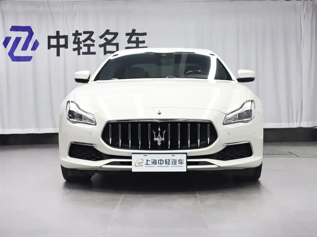 Maserati Quattroporte — фото 3