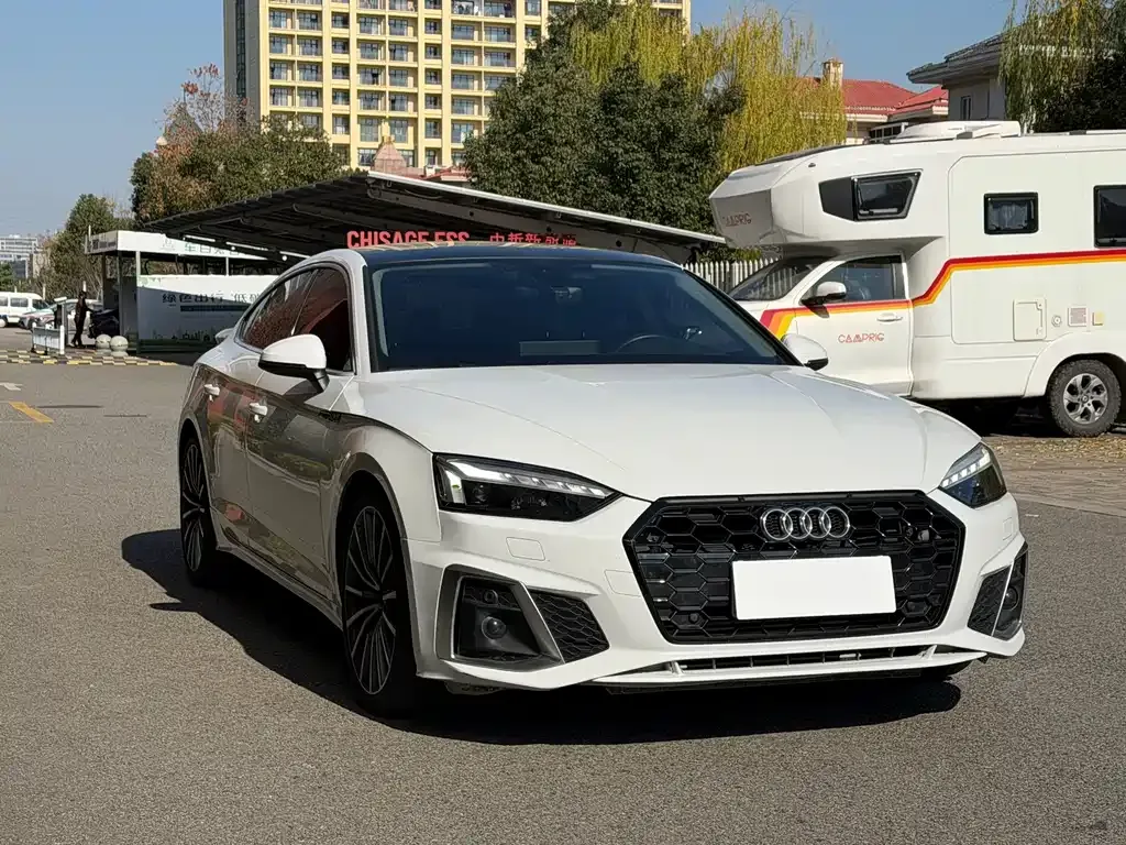 Audi A5 (Import) — фото 9