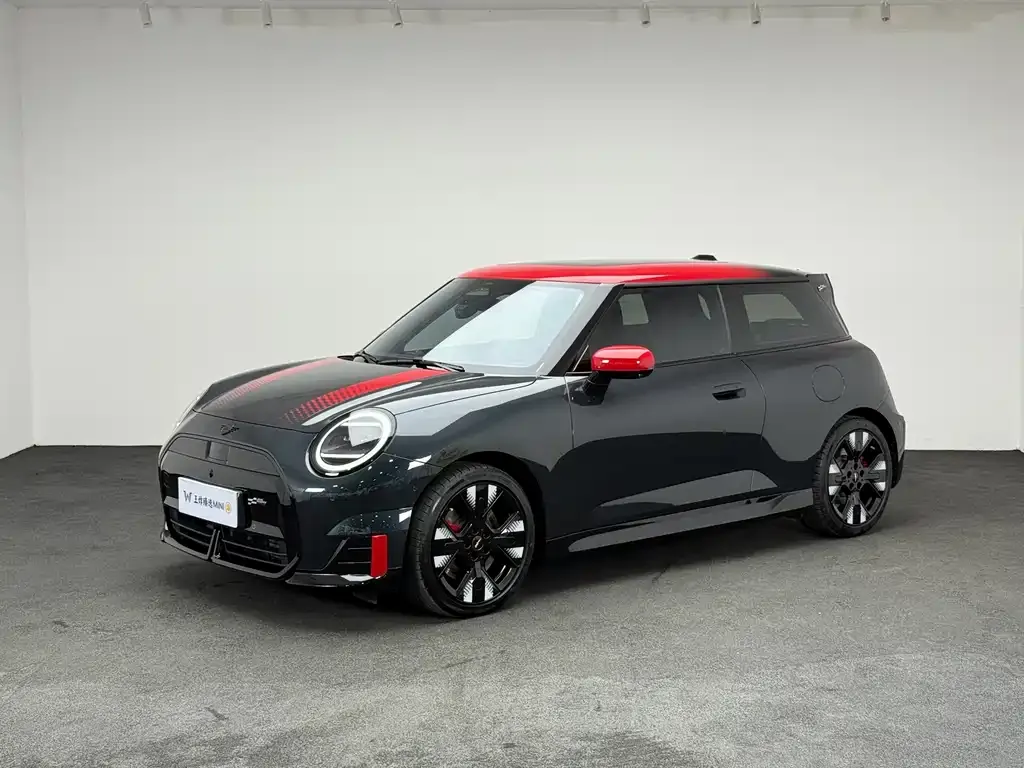MINI JCW Electric — фото 4