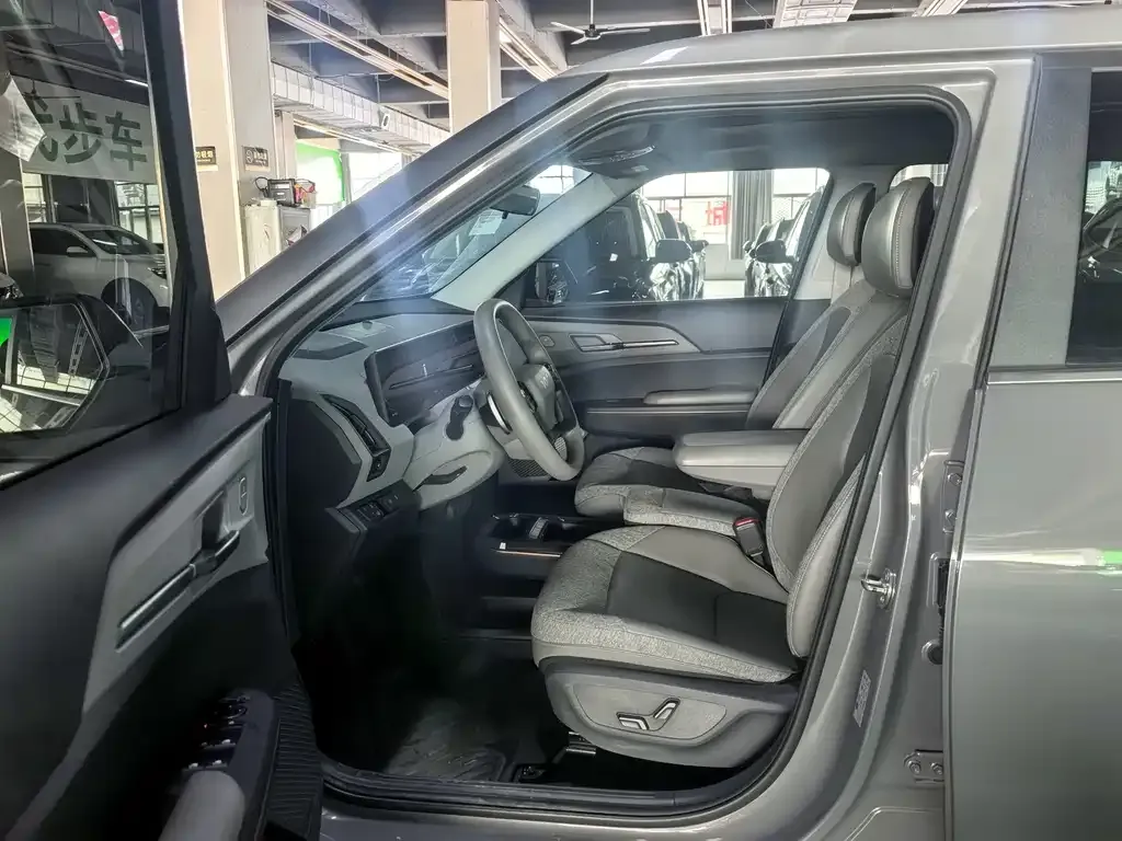 Kia EV5 — фото 10