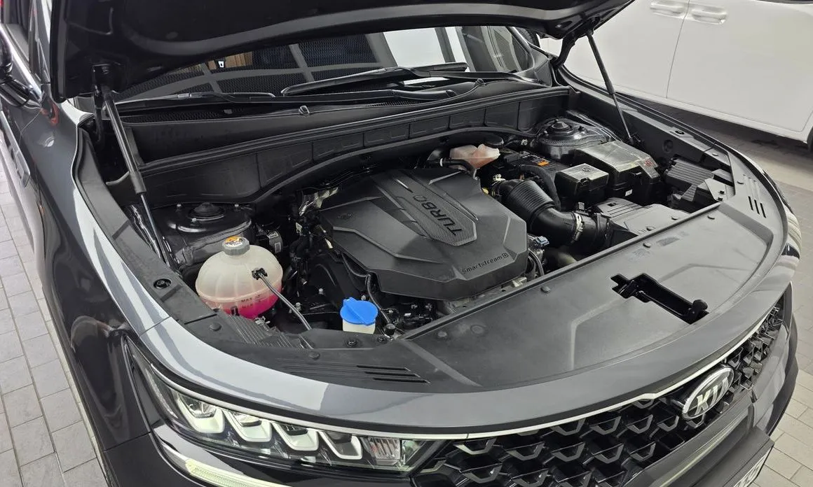 Kia Sorento — фото 10
