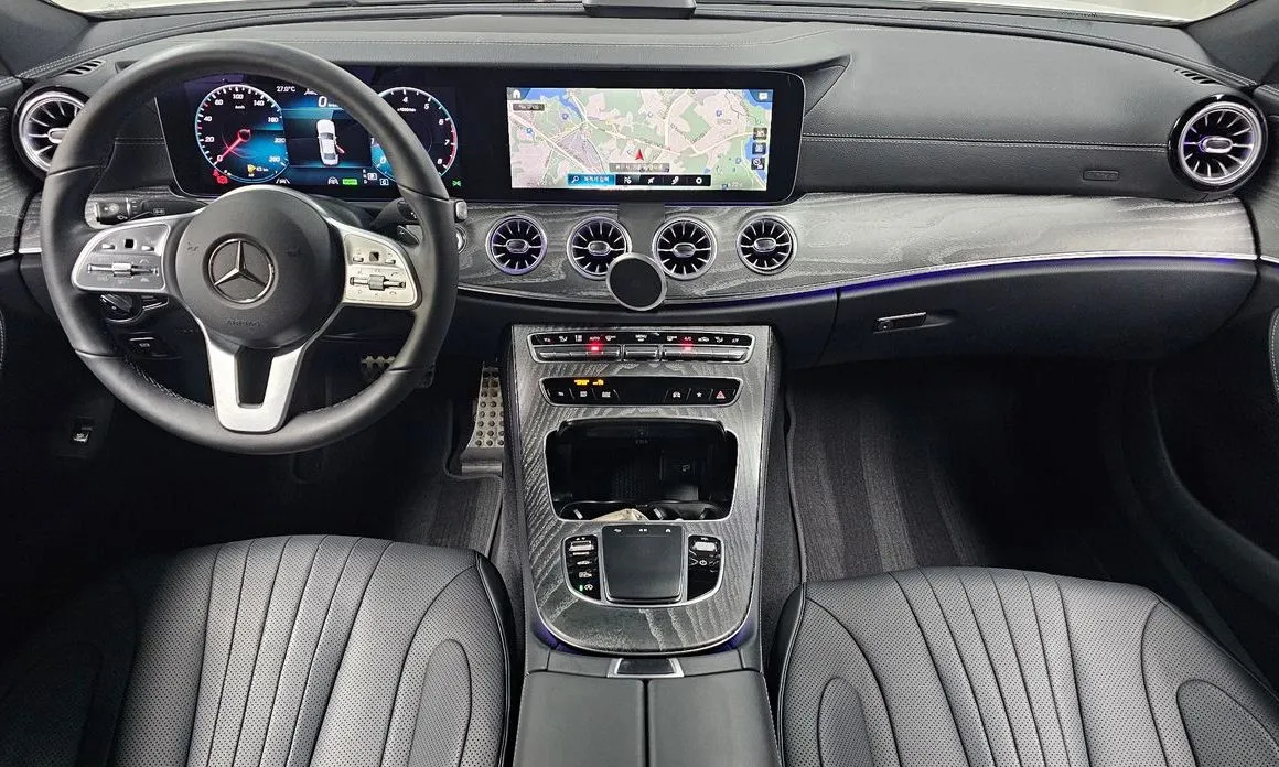 Mercedes-Benz CLS-Class — фото 10