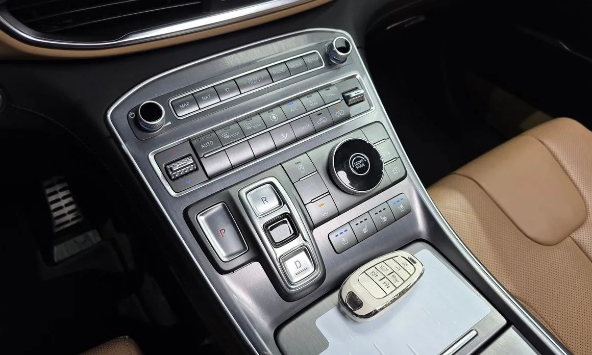 Hyundai Santafe — фото 4