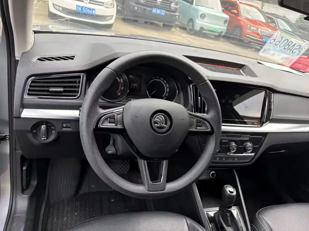 Skoda Kamiq — фото 3