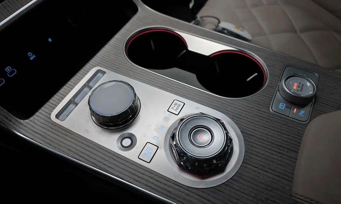 Genesis GV80 — фото 3