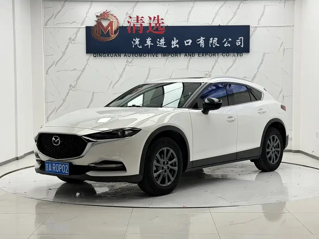 Mazda CX-4 — фото 1