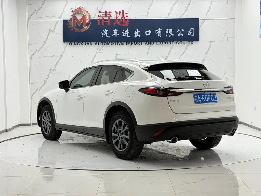 Mazda CX-4 — фото 9
