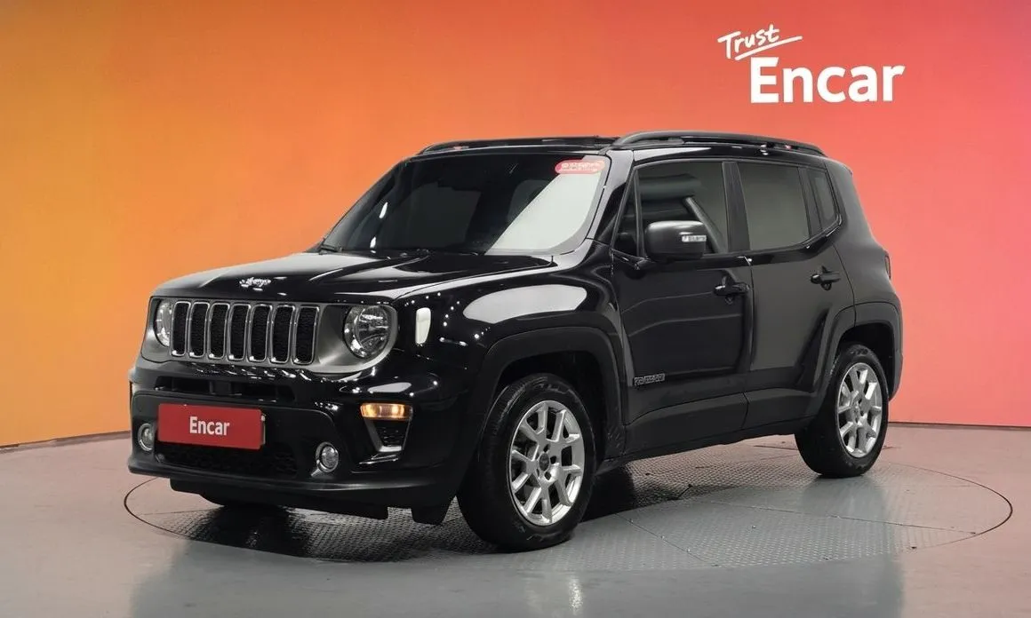 Jeep Renegade — фото 1