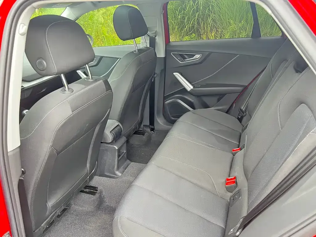 Audi Q2L 2021 из CN, фото 3