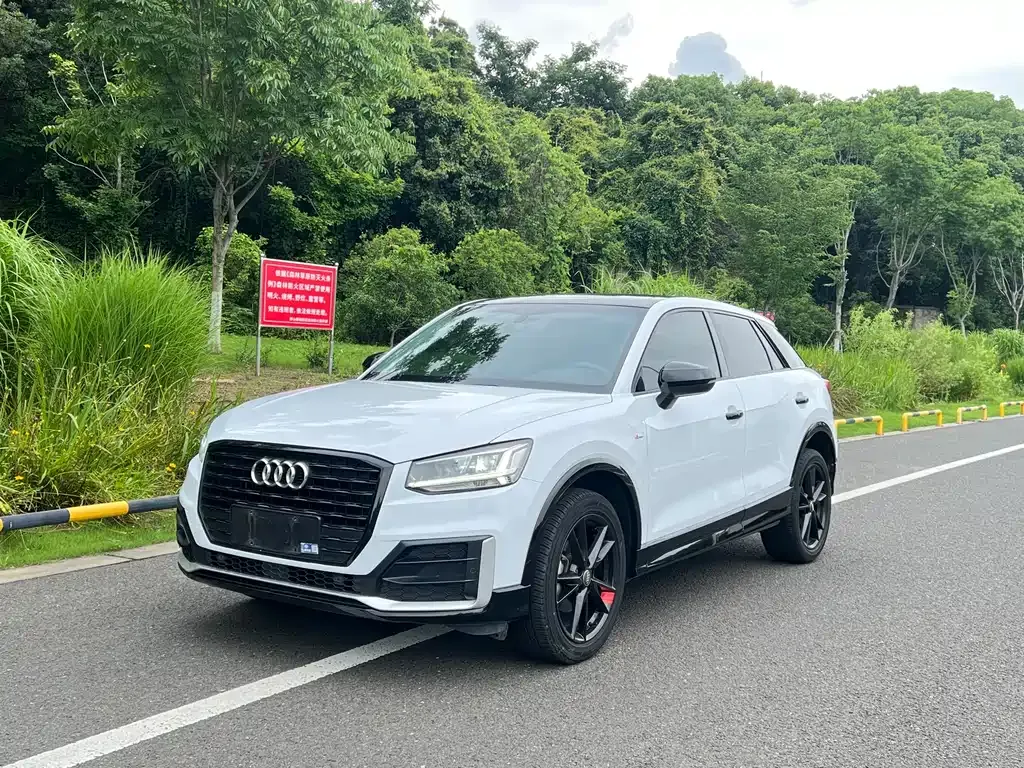 Audi Q2L 2021 из CN, фото 6