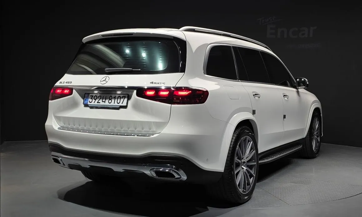 Mercedes-Benz GLS-Class — фото 9