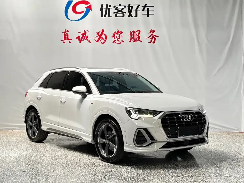 Audi Q3 — фото 6