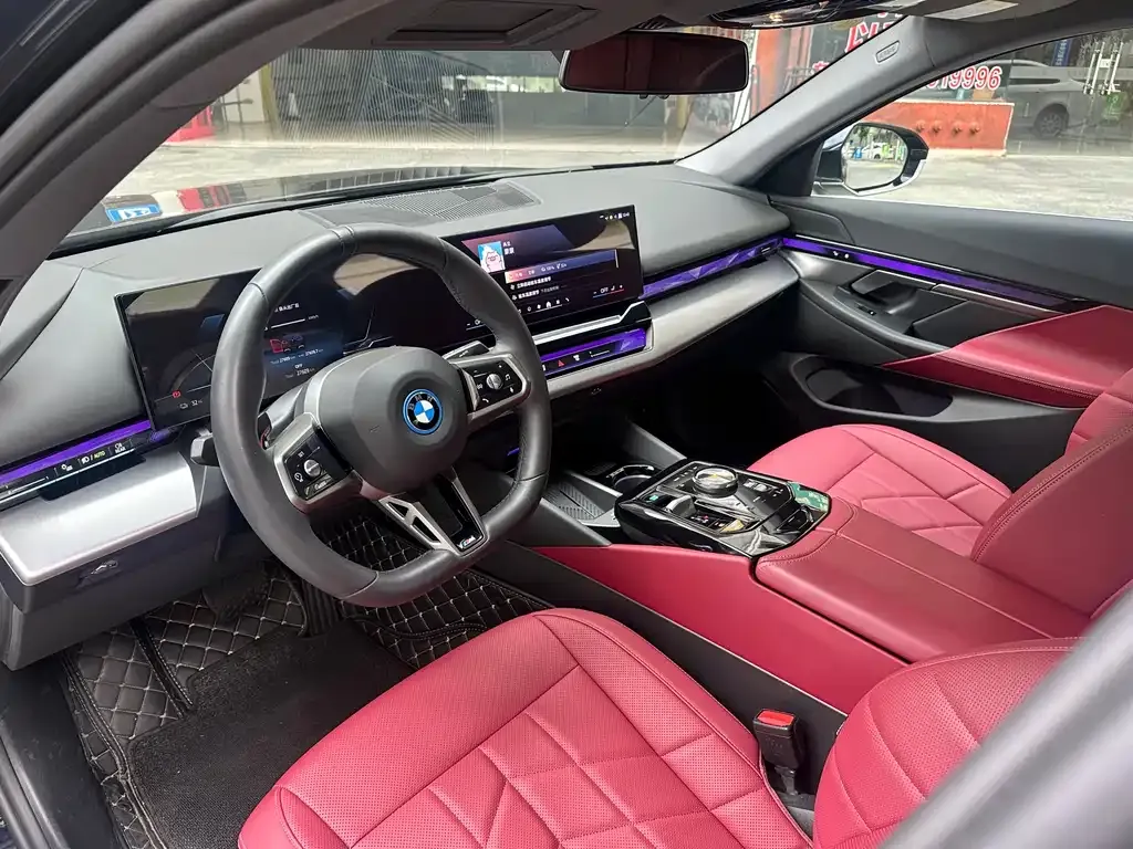 BMW i5 — фото 3
