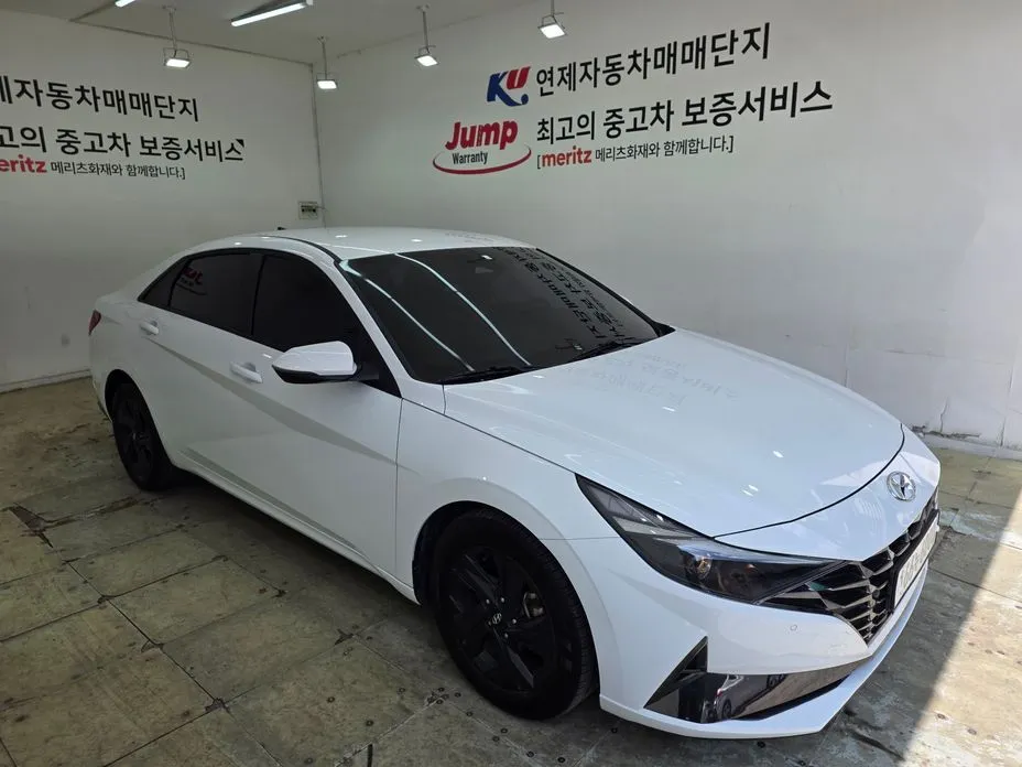 Hyundai AVANTE — фото 3