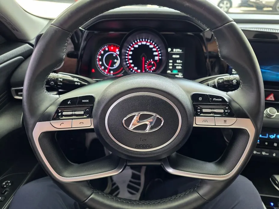 Hyundai AVANTE — фото 5