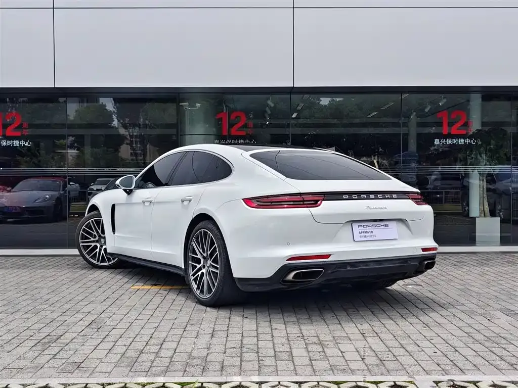 Porsche Panamera — фото 5