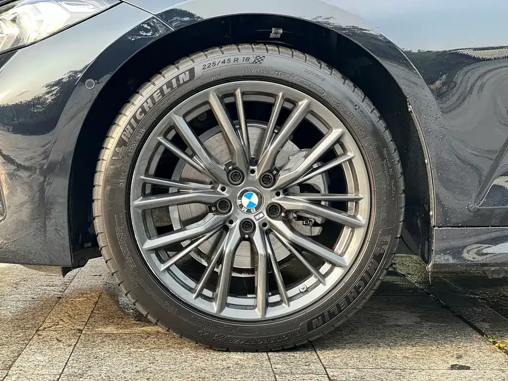 BMW 3 Series — фото 10