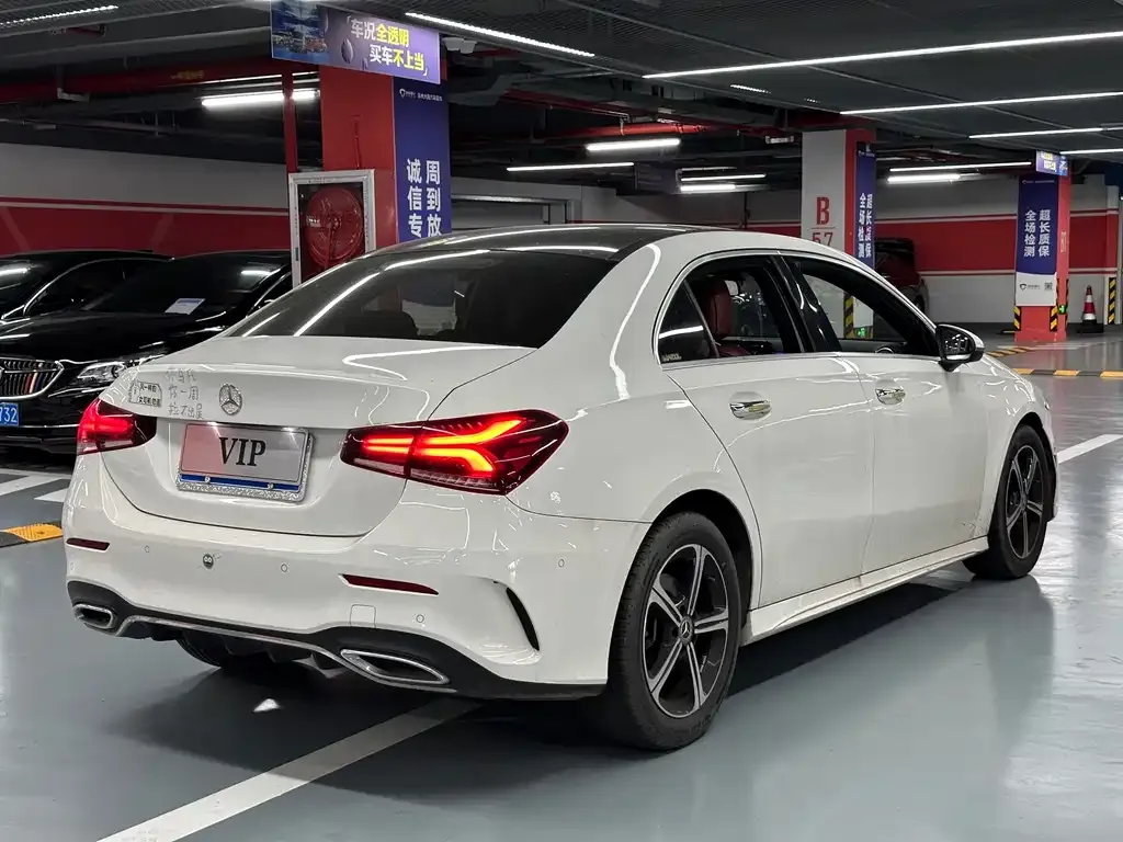 Mercedes-Benz A-Class — фото 9